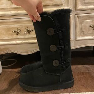 Bailey Button Uggs